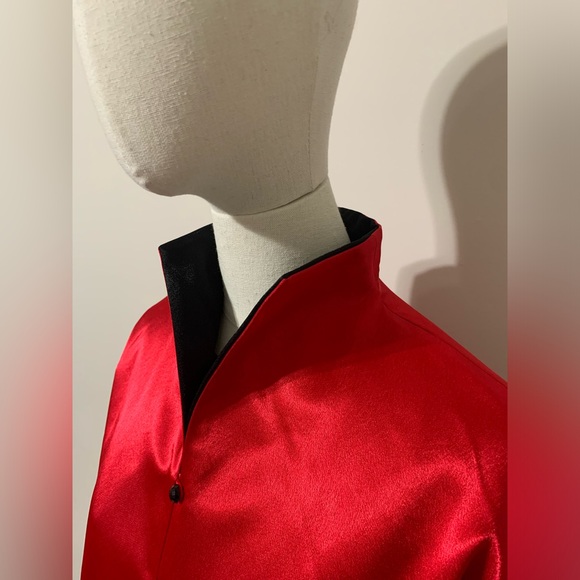 Chinese Traditional Red Silk Jacket - Picture 11 of 17